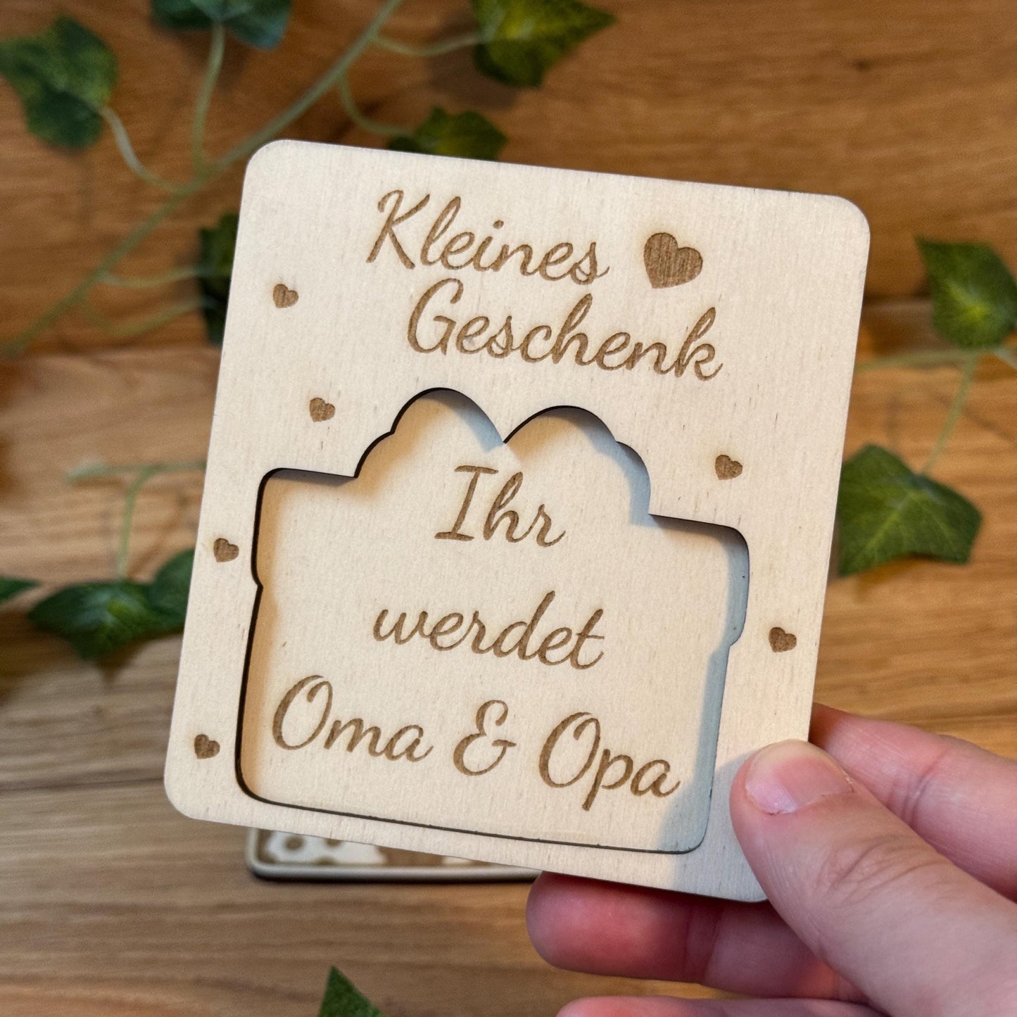 Schwangerschaft verkünden | Ihr werdet Oma & Opa | Tolle Geschenkidee aus Holz | Für werdende Großeltern | Holzkarte Schwangerschaft