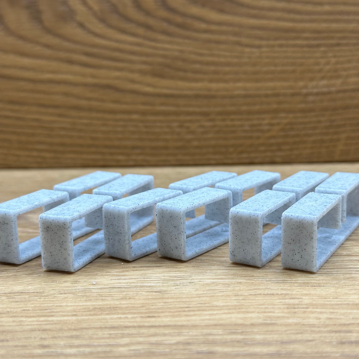 Kabelführung Zubehör - Kabelführung Clips für effizientes Kabelmanagement