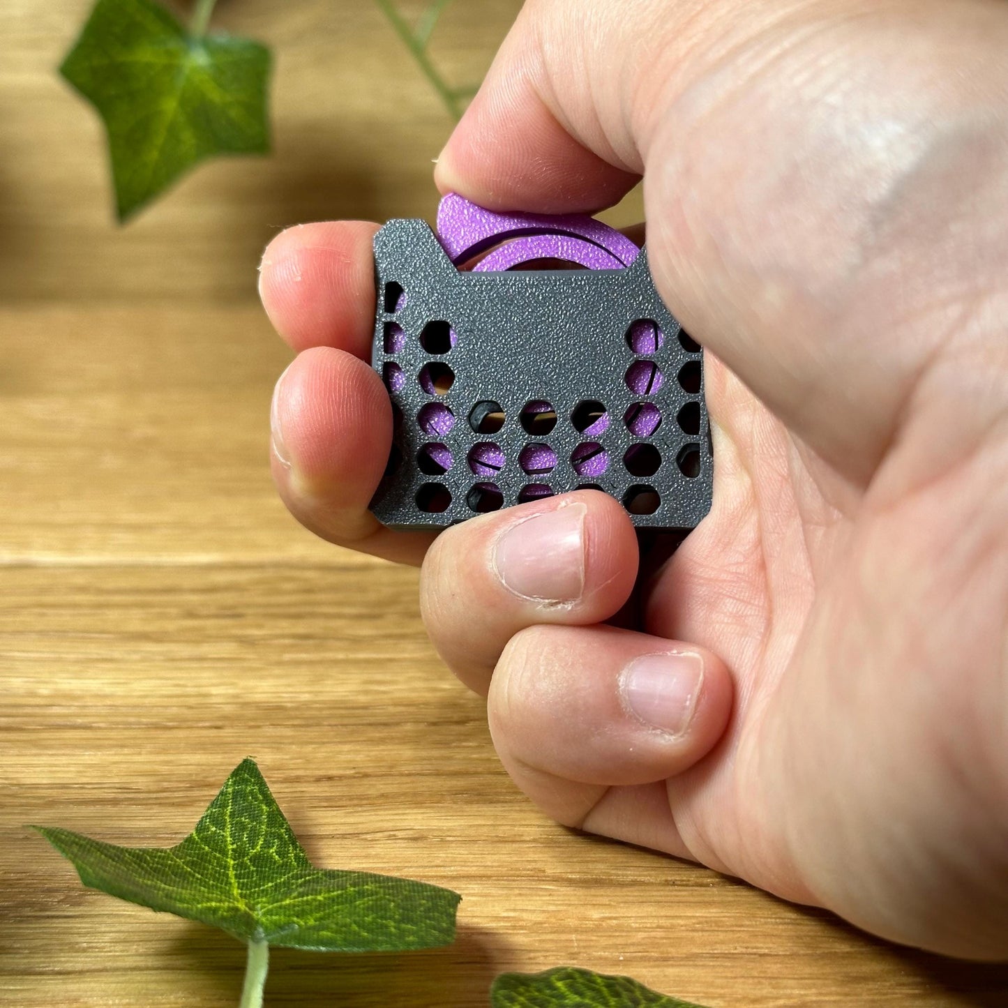 Fidget Toy Stressspielzeug - "Rotary Knob" - effektiv gegen Stress und Nervosität. Fördert Entspannung und Beruhigung