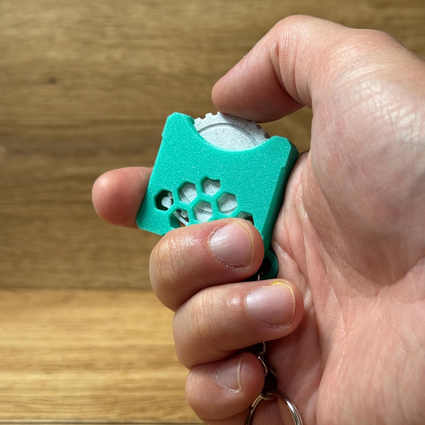 Fidget Toy Anti-Stress Spielzeug Rotary Drehknopf ADHS Sensorischer Schlüsselanhänger Stressabbau Schreibtisch Kleine Geschenkidee Alltag