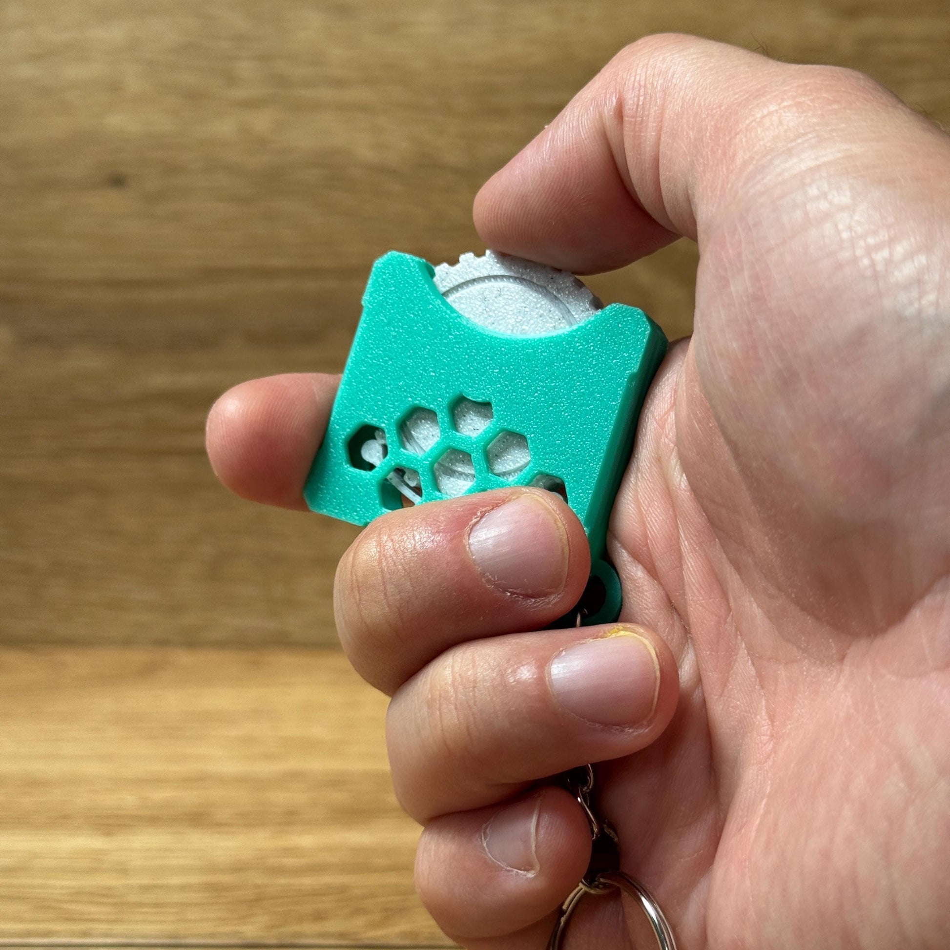 Fidget Toy Anti-Stress Spielzeug Rotary Drehknopf ADHS Sensorischer Schlüsselanhänger Stressabbau Schreibtisch Kleine Geschenkidee Alltag