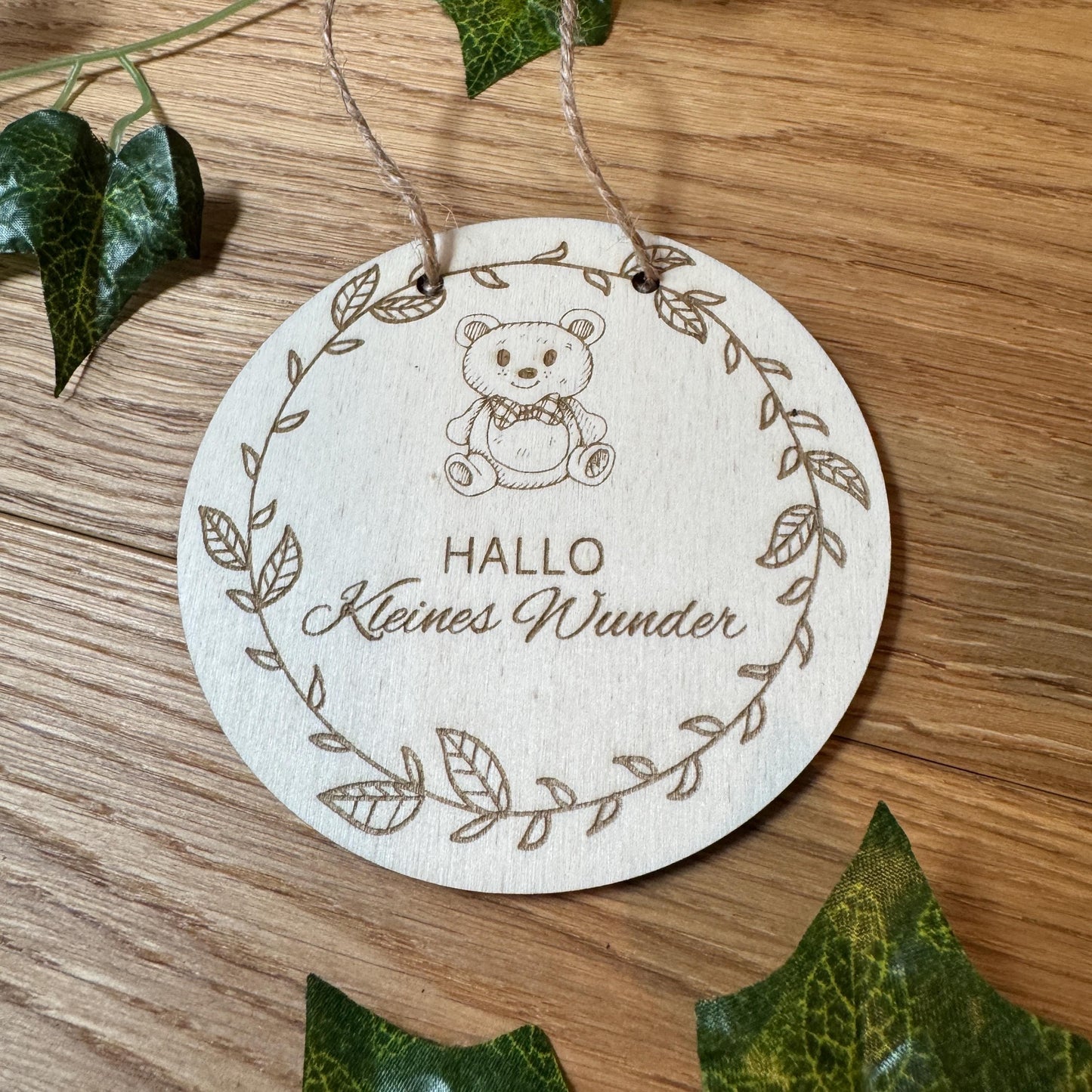 Kleines Wunder - Holzschild - Geschenk zur Geburt, Mama & Papa, Eltern, personalisierbar, schöne Kleinigkeit für werdende Eltern