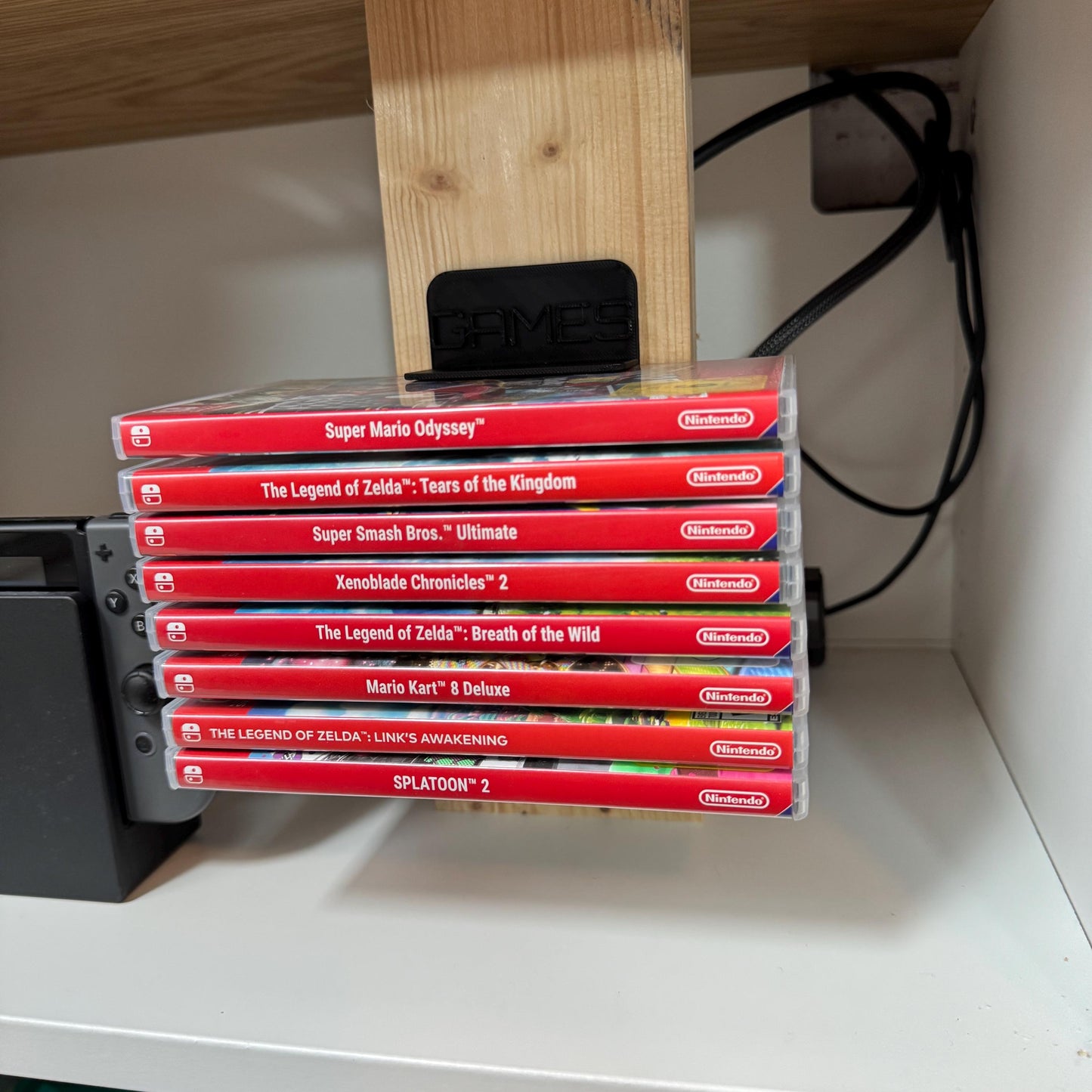 Nintendo Switch Game Case Organizer / Holder für bis zu 8 Spiele / zum Bohren oder kleben / Must have für deine Nintendo Switch Spiele!