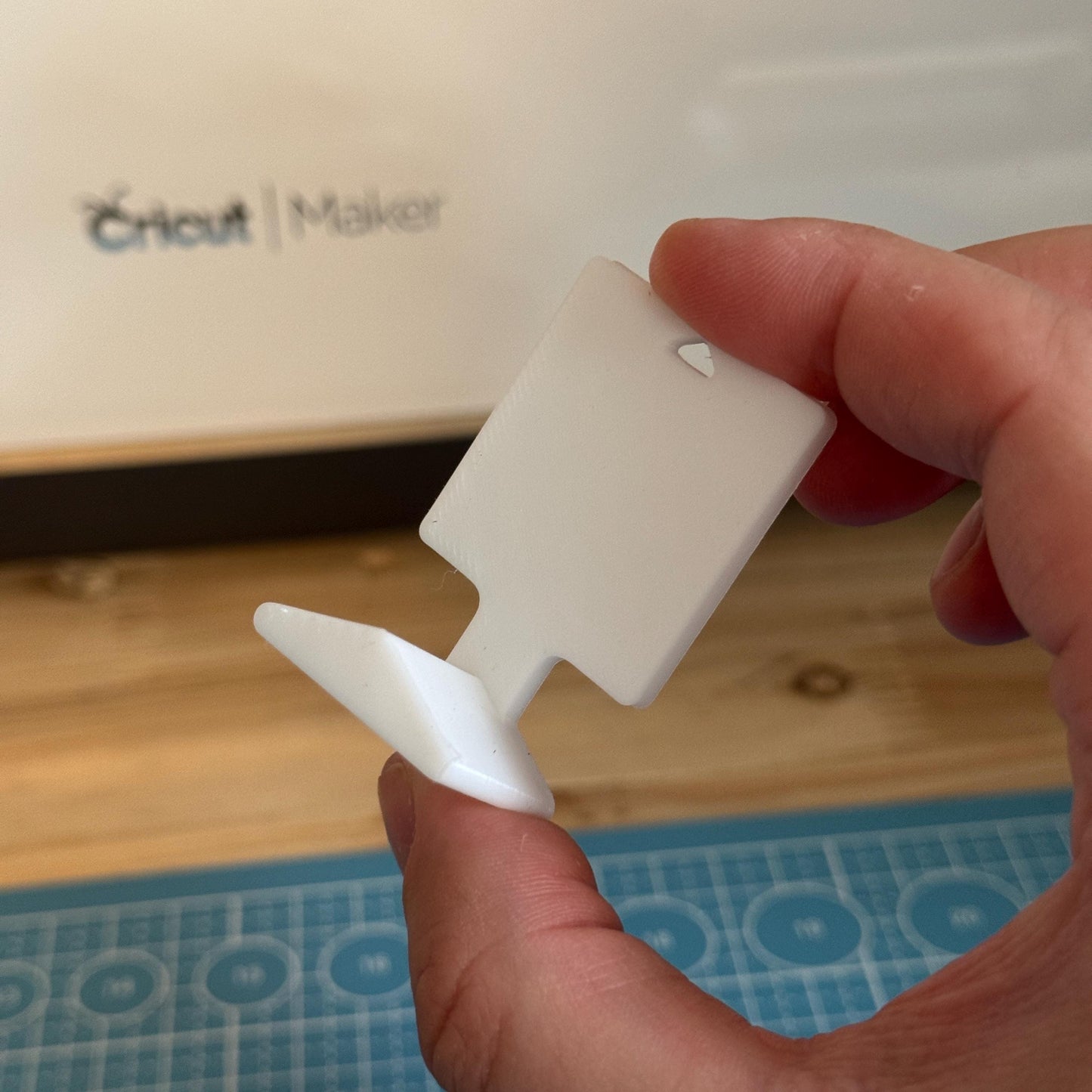 Cricut Mat Aufbewahrungshaken | Wandhalterung für Cricut Schneidematten | Organisierung für dein Cricut Maker-, Explore & Joy Zubehör