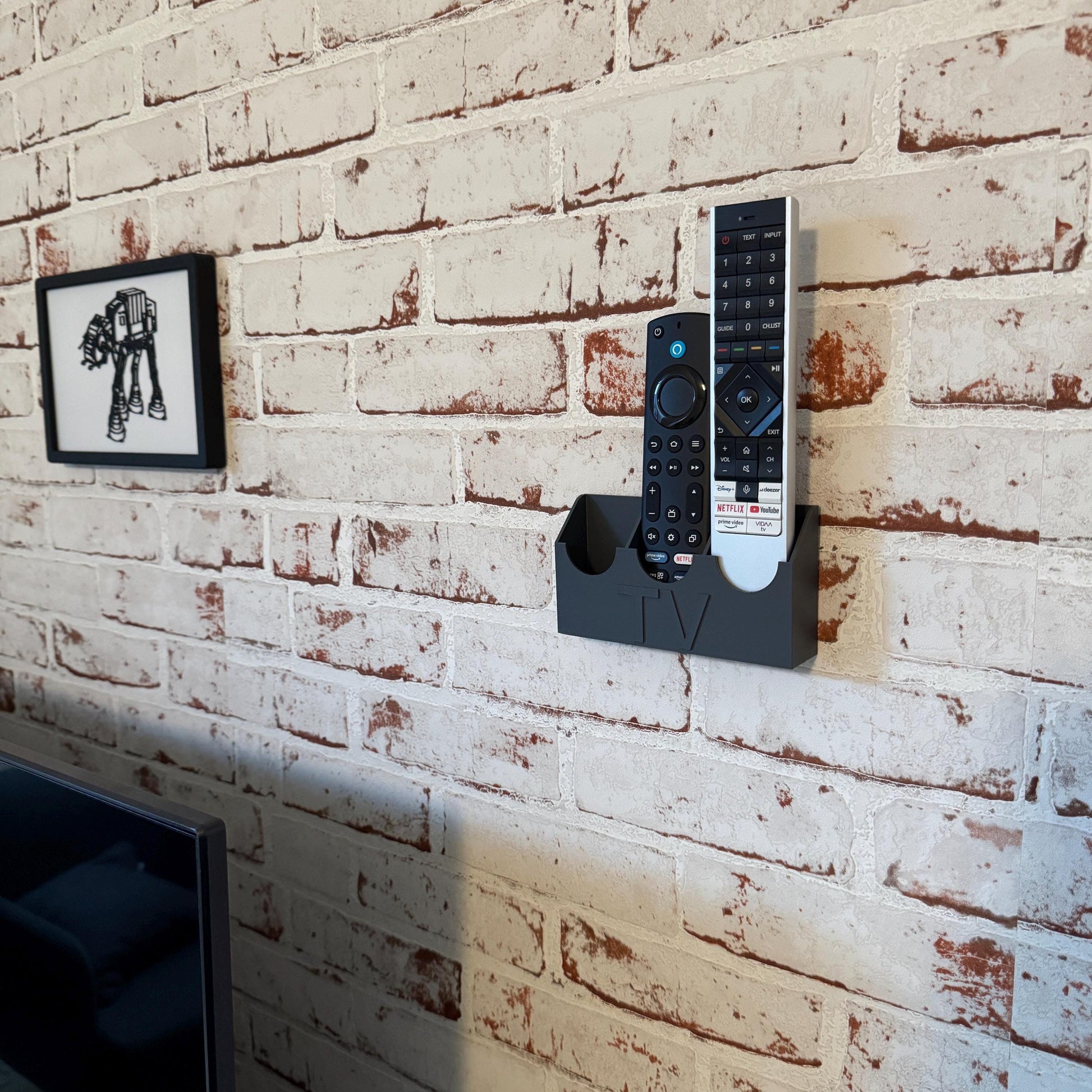 TV Remote Wandhalterung | Universalhalterung für Fernbedienungen | Organizer für Apple TV Remote, Samsung Remote, Fire TV Remote uvm.