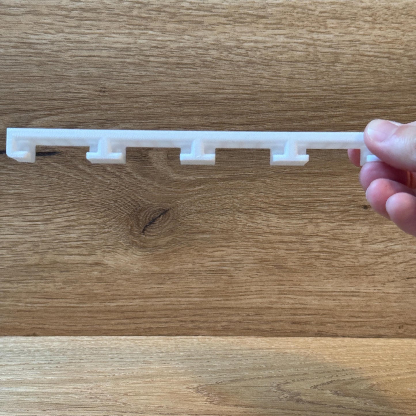 Apple Watch Armband Wandhalterung - Stilvolle & Kompakte Aufbewahrung für deine Armbänder - ohne bohren!