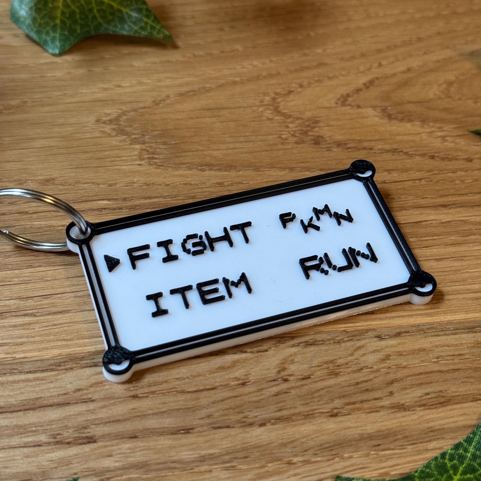 Pokémon inspirierter Kampfmenü Schlüsselanhänger – Nostalgie für deine Tasche! Das beliebte Kampfmenü aus Pokemon Rot | Blau | Gelb