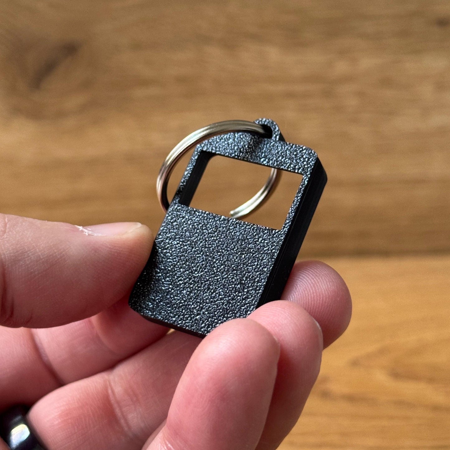 Nintendo Switch Schlüsselanhänger "CartCase" | Passend für alle Nintendo Switch & Switch 2 Cardridges | Präsentiere dein Lieblings Game!