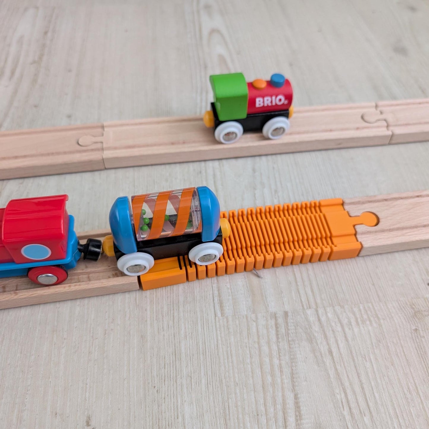 Flexible Schiene für Holzeisenbahn – biegsames Schienenelement für kreative Strecken | Brio, IKEA, Eichhorn, uvm.