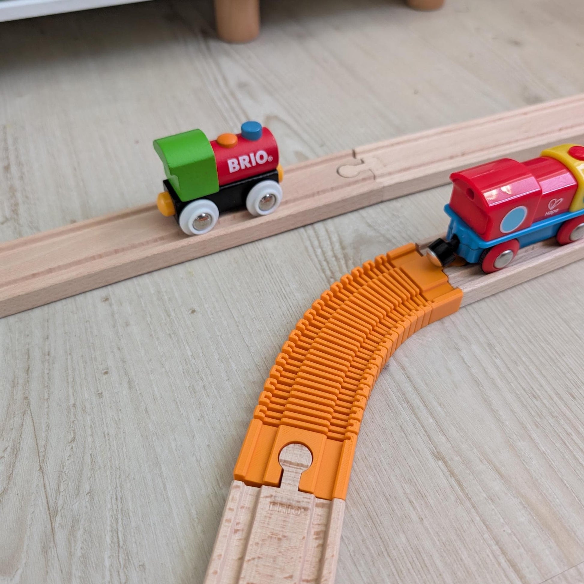 Flexible Schiene für Holzeisenbahn – biegsames Schienenelement für kreative Strecken | Brio, IKEA, Eichhorn, uvm.
