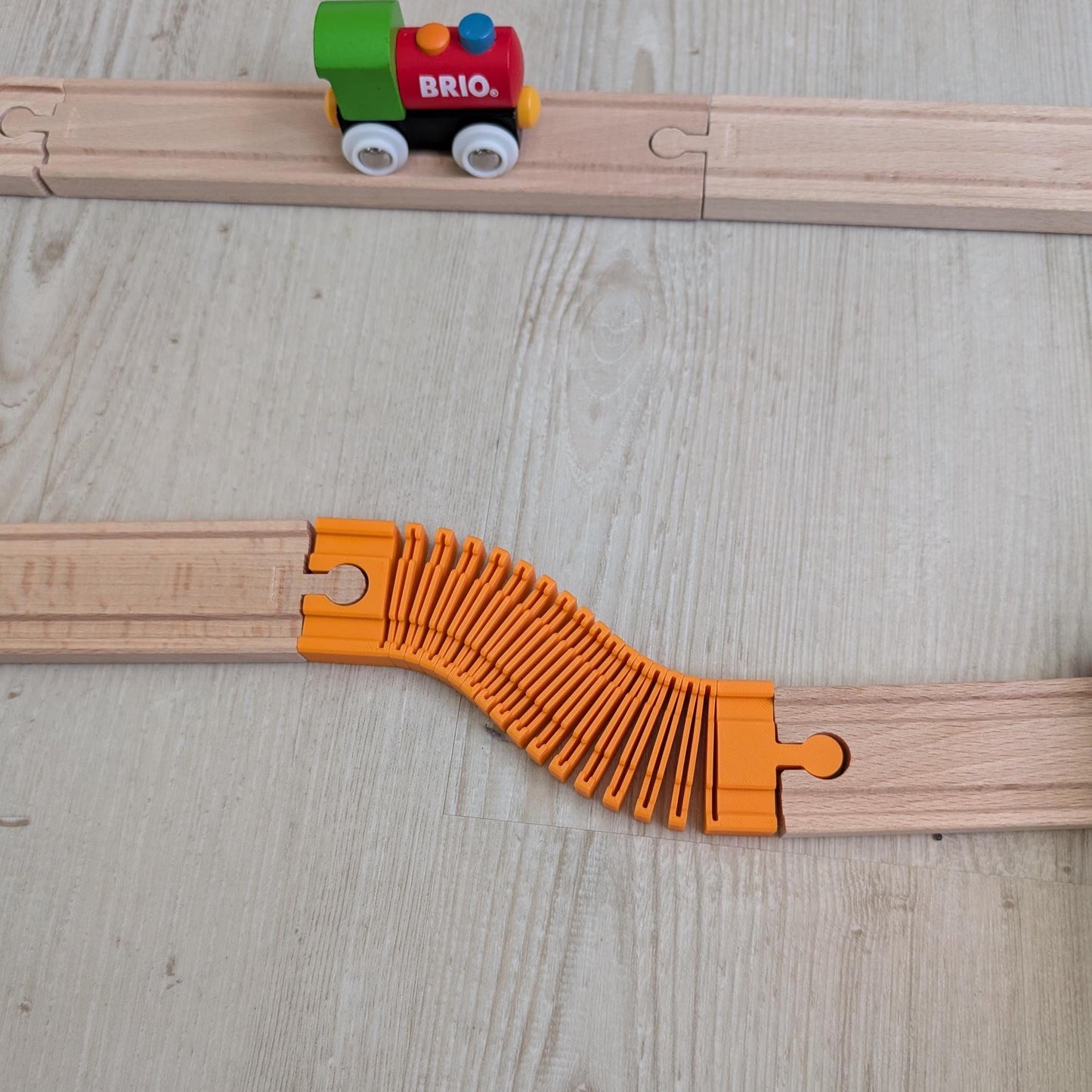 Flexible Schiene für Holzeisenbahn – biegsames Schienenelement für kreative Strecken | Brio, IKEA, Eichhorn, uvm.
