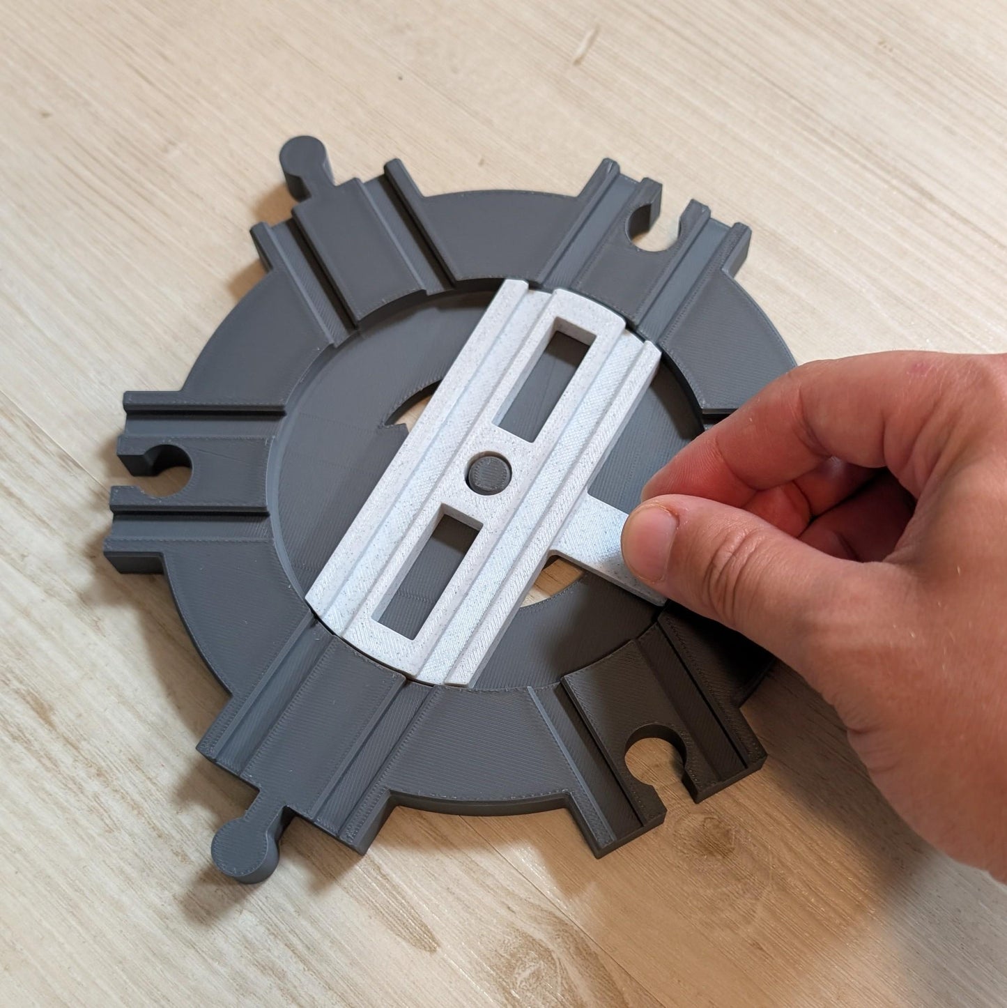 Drehscheibe für Holzeisenbahn - passend für Brio | IKEA Lillabo | Eichhorn | Hape, uvm.