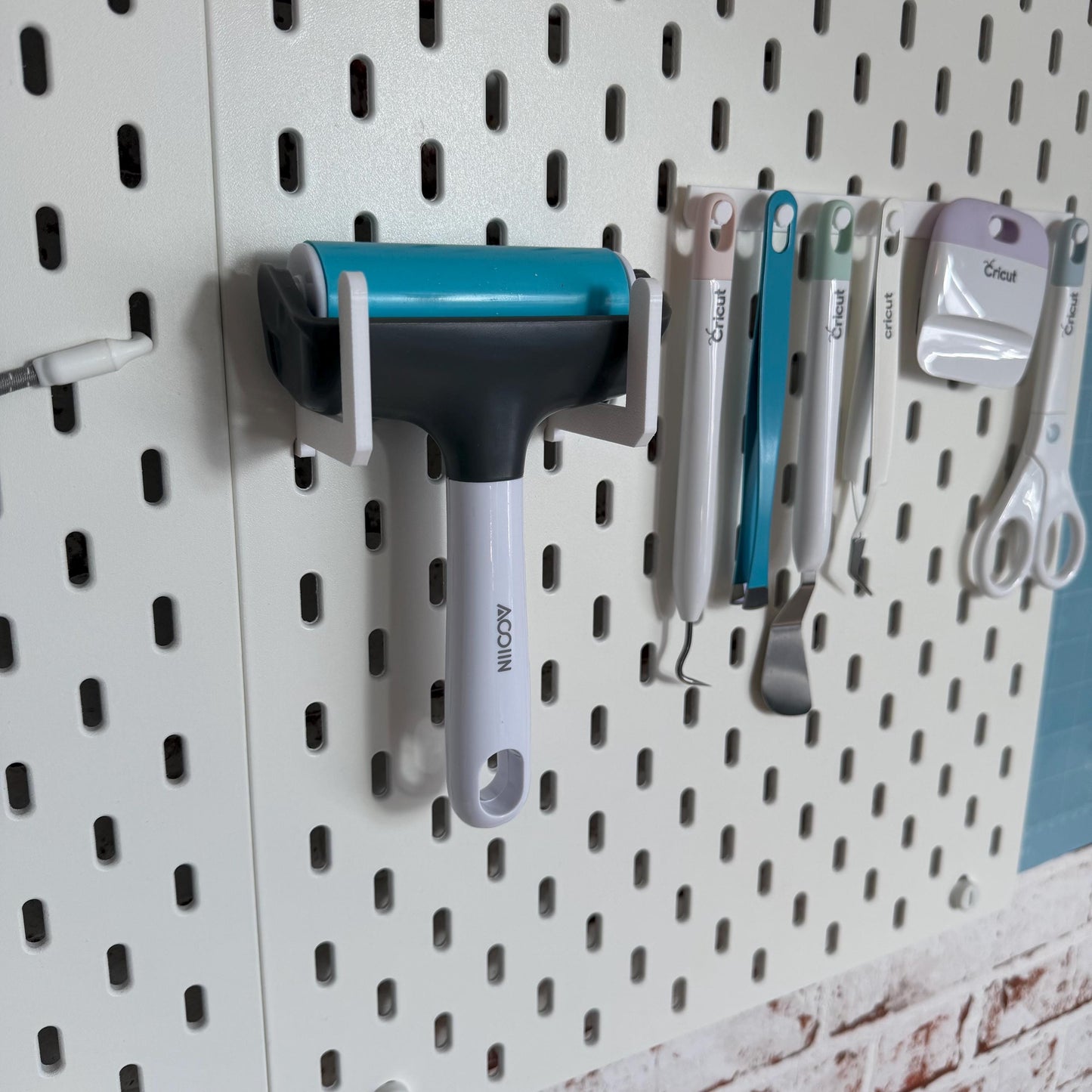Skadis Adapter Gummirollen Halterung - Cricut | Brother | Silhouette