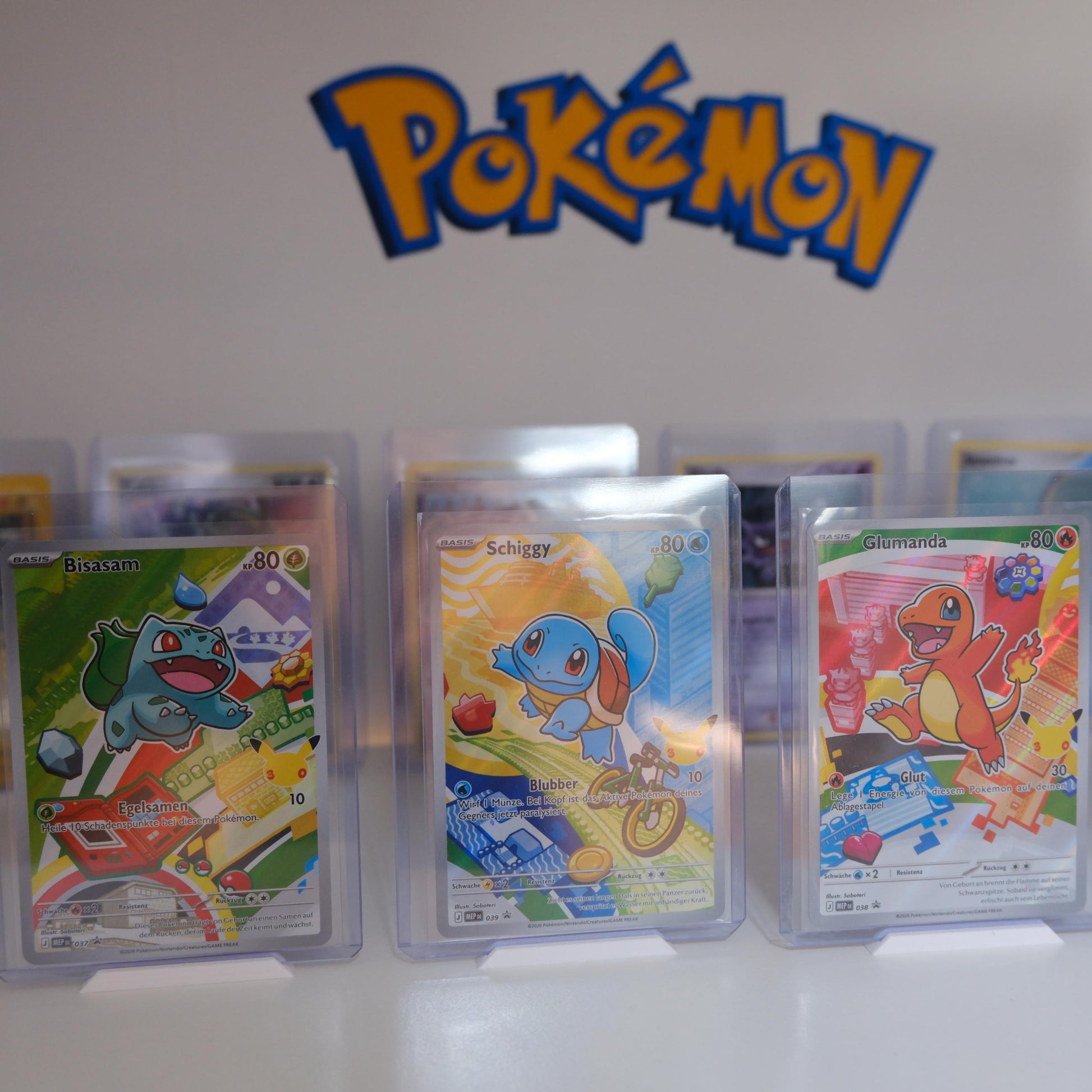 Sammelkarten Aufsteller für Pokémon Karten – Karten stilvoll präsentieren